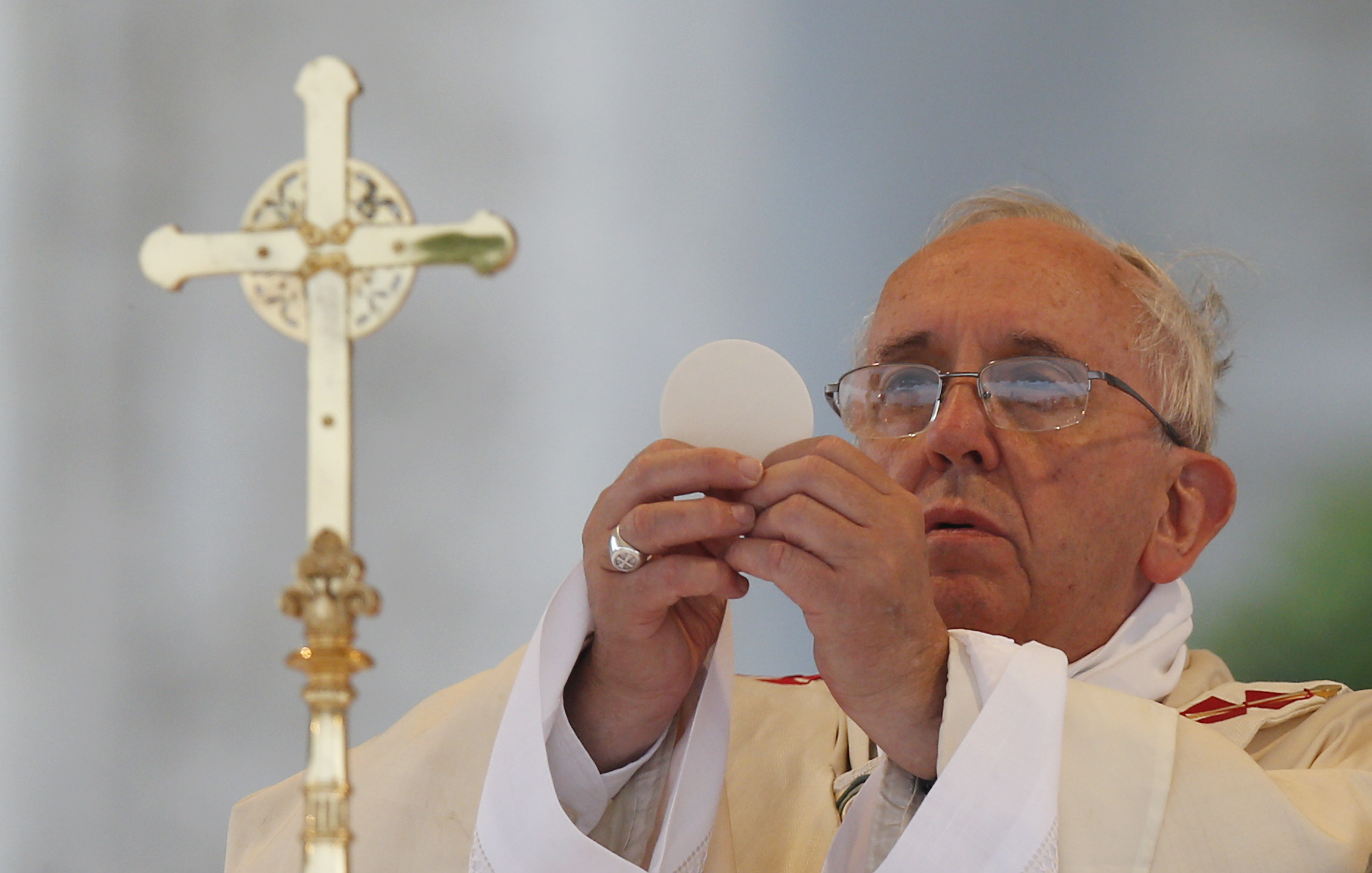 pope-corpuschristi-1733821852.jpg