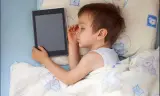Bảy lý do cha mẹ nên giúp trẻ tránh lệ thuộc vào màn hình