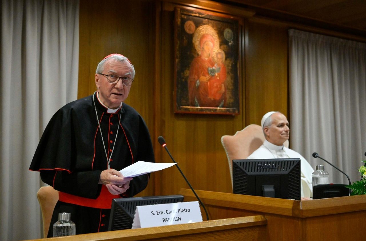 duc-hong-y-parolin-tai-buoi-gioi-thieu-thong-diep-magnifica-humanitas-at-vatican-media-1779745973.jpeg
